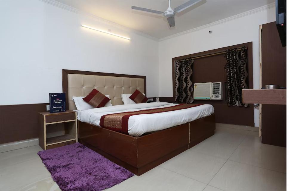 Vishal Hotel By Comfort Rooms Nova Deli Exterior foto